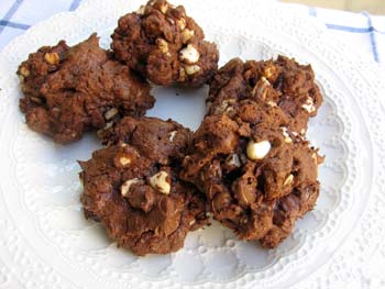 Chunky Chocolate Cookies