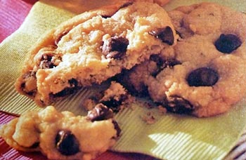 Fresh Mint Chocolate Chip Cookies