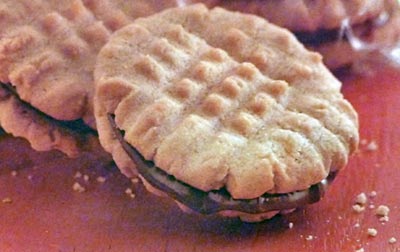 Fudge-Filled Peanut Butter Cookies