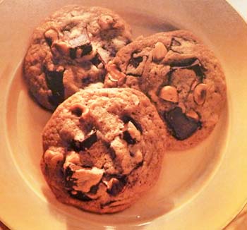 Ultimate Chocolate Chunk Cookies