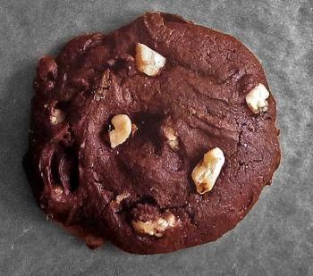 Chewy Fudge Walnut Brownie Cookies