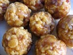 Coconut Date Balls