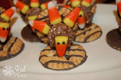 Fudge Stripe Thanksgiving Turkey Cookies
