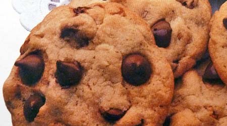 Soft and Chewy Chocolate Chip Cookies