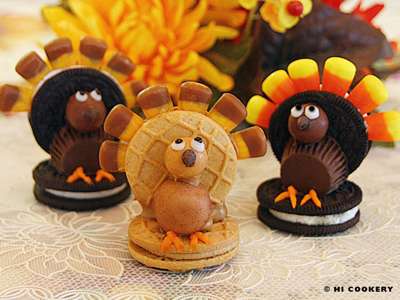 Oreo Thanksgiving Turkey Cookies from Hi Cookery Thanksgiving Oreo Turkey Cookies