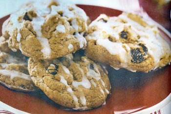 Vanilla Glazed Apple Raisin Cookies